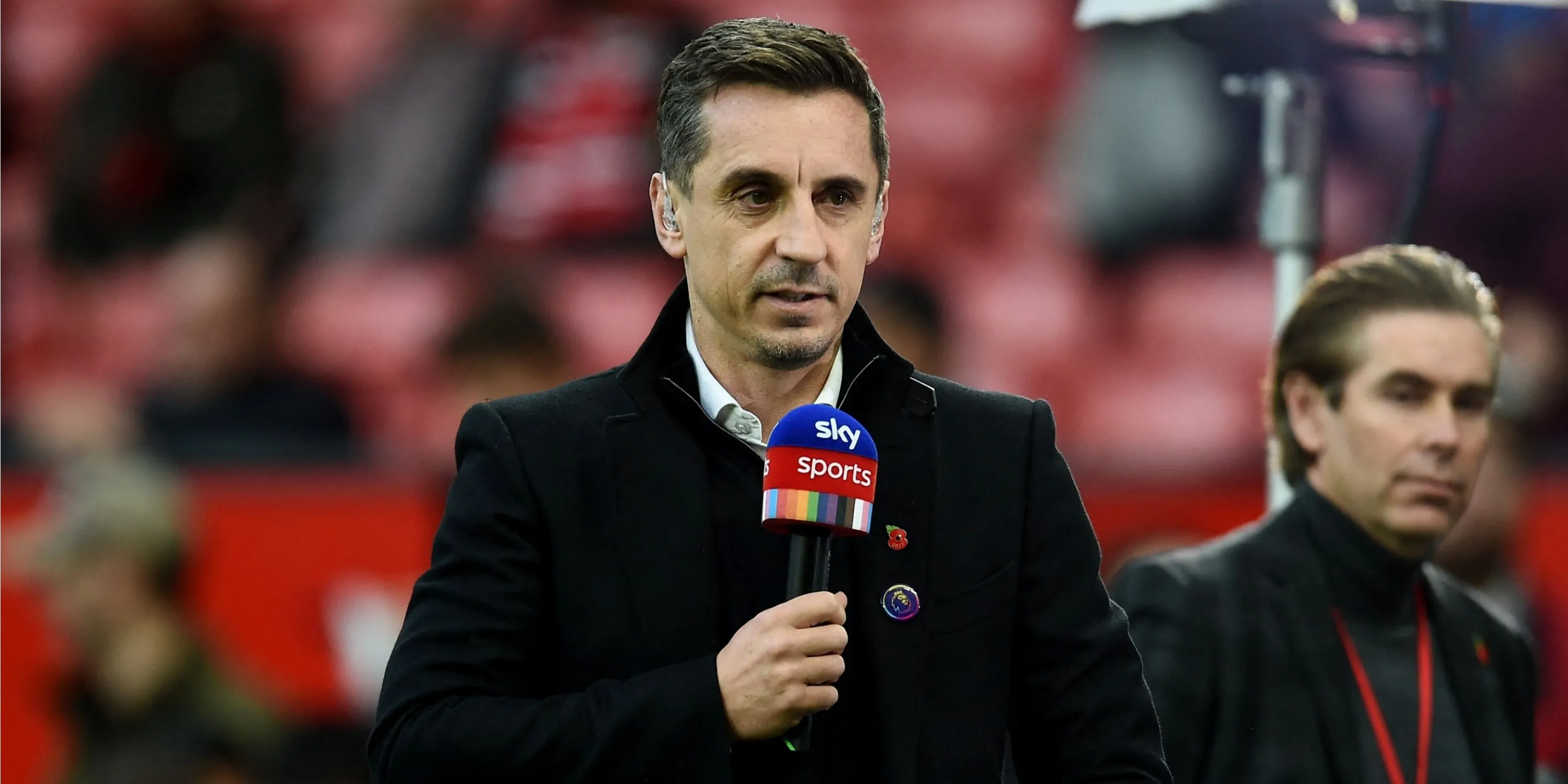 Chuyên gia bóng đá Gary Neville, người bình luận về tình hình của Arsenal và HLV Mikel Arteta.