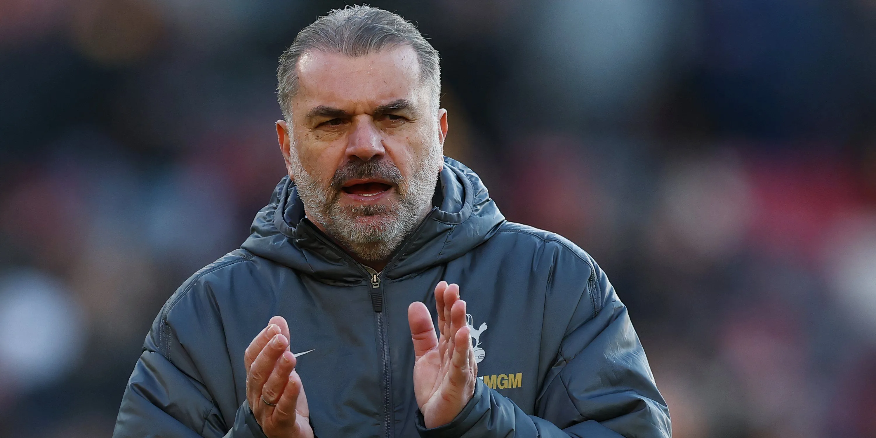 HLV Ange Postecoglou đứng trước nhiều quyết định nhân sự quan trọng cho Tottenham.