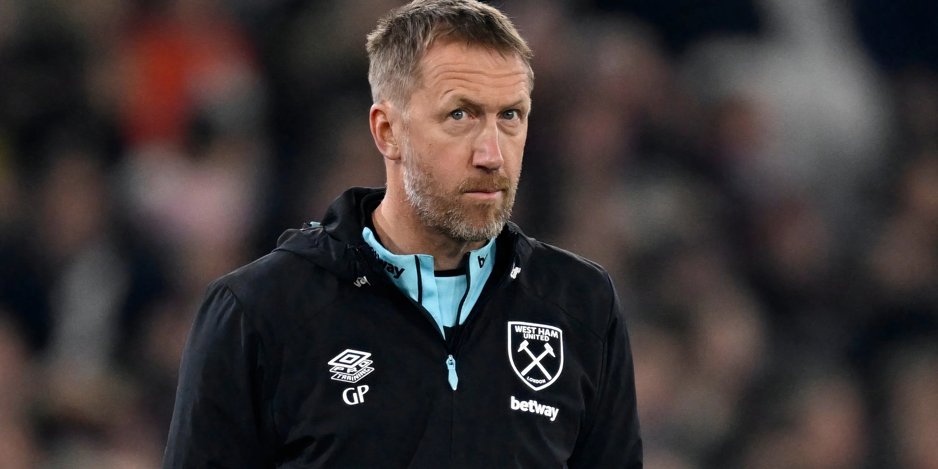 HLV Graham Potter của West Ham đang tìm kiếm một tiền vệ chất lượng