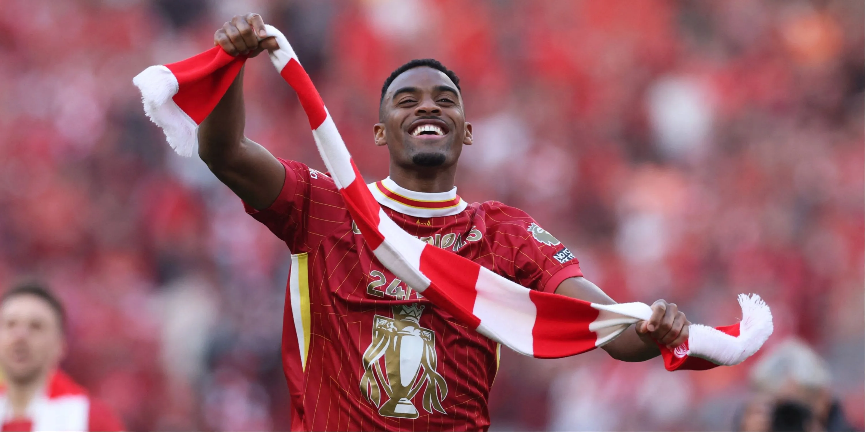 Ryan Gravenberch tiền vệ Liverpool ăn mừng sau một pha bóng