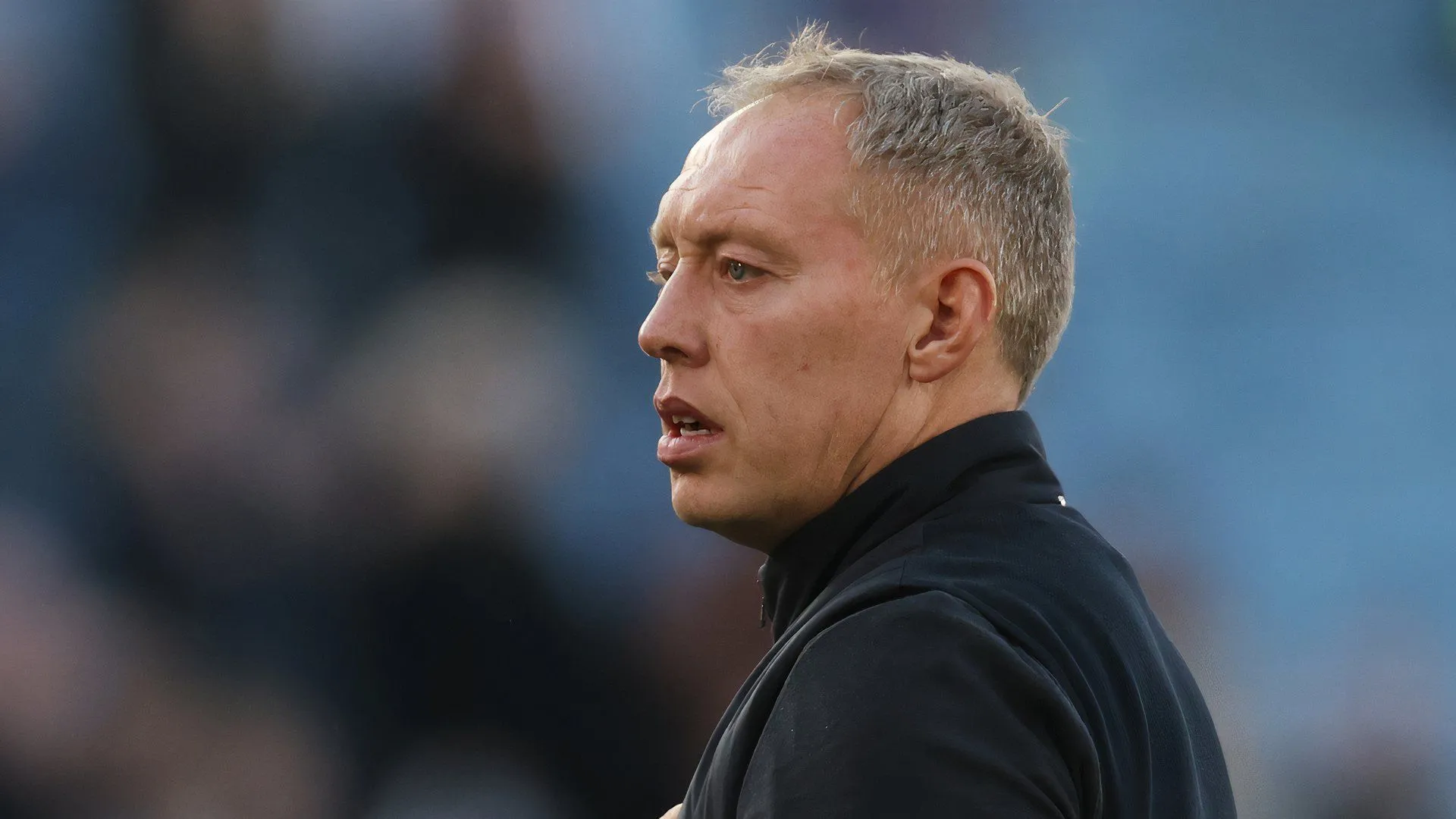 Steve Cooper, HLV từng đưa Nottingham Forest thăng hạng Premier League, hiện là ứng viên cho Norwich.