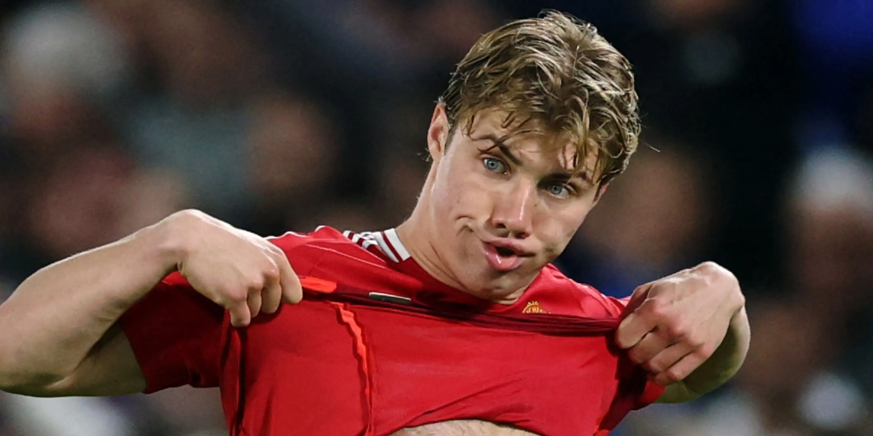 Tiền đạo Rasmus Hojlund trong màu áo Manchester United