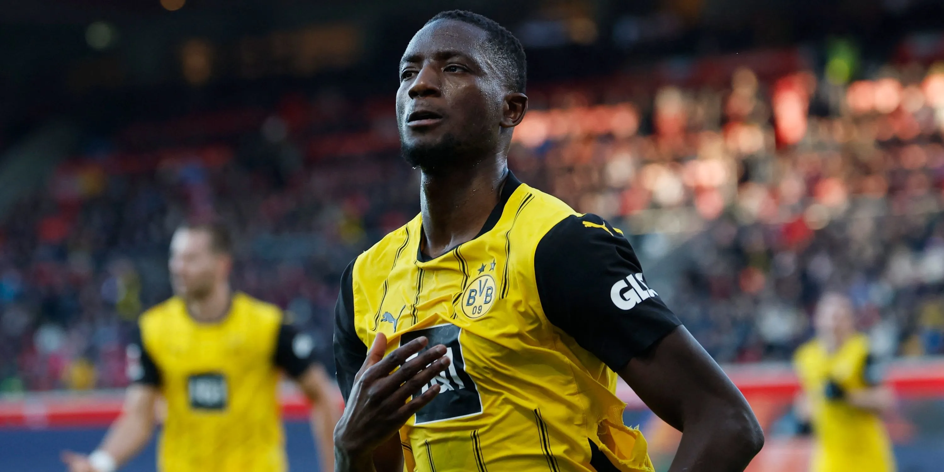 Tiền đạo Serhou Guirassy trong màu áo Borussia Dortmund, mục tiêu chuyển nhượng tiềm năng của Chelsea
