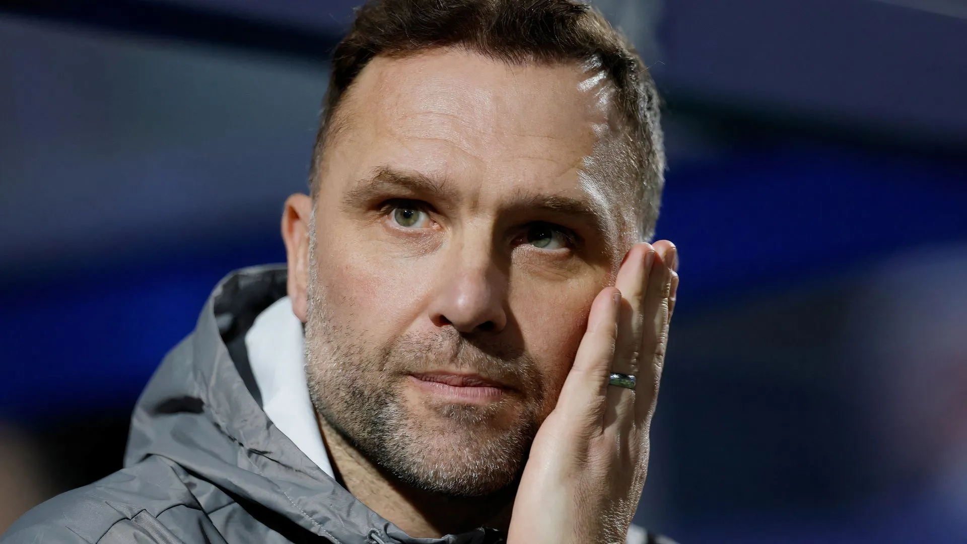HLV John Eustace của Derby County, người muốn tái hợp Lewis Travis