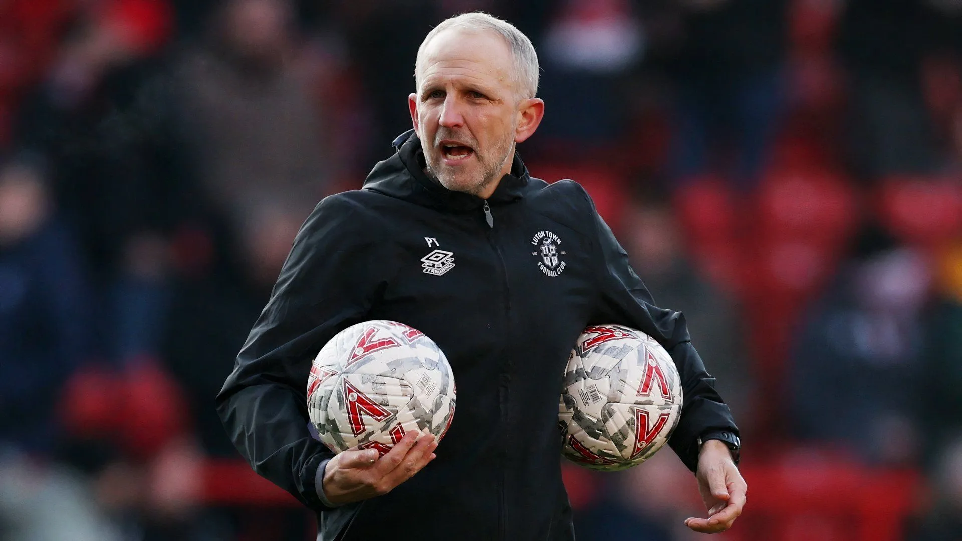 HLV Paul Trollope được kỳ vọng mang kinh nghiệm đến Southampton