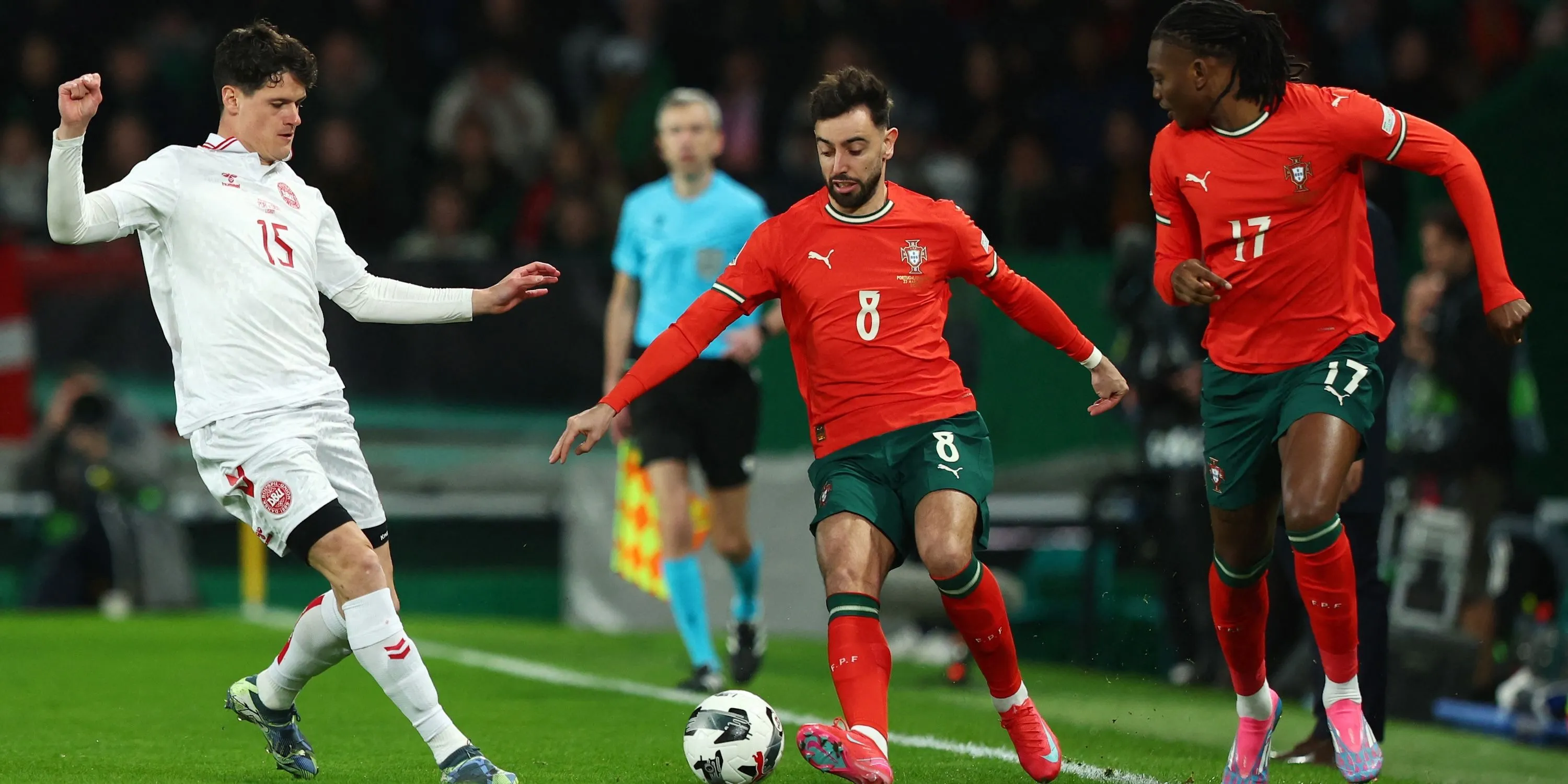 Tiền vệ Bruno Fernandes trong màu áo đội tuyển Bồ Đào Nha