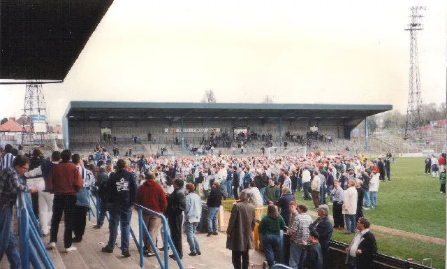 Hình ảnh Sân vận động Goldstone Ground, sân nhà cũ của Brighton trước khi chuyển đến Amex