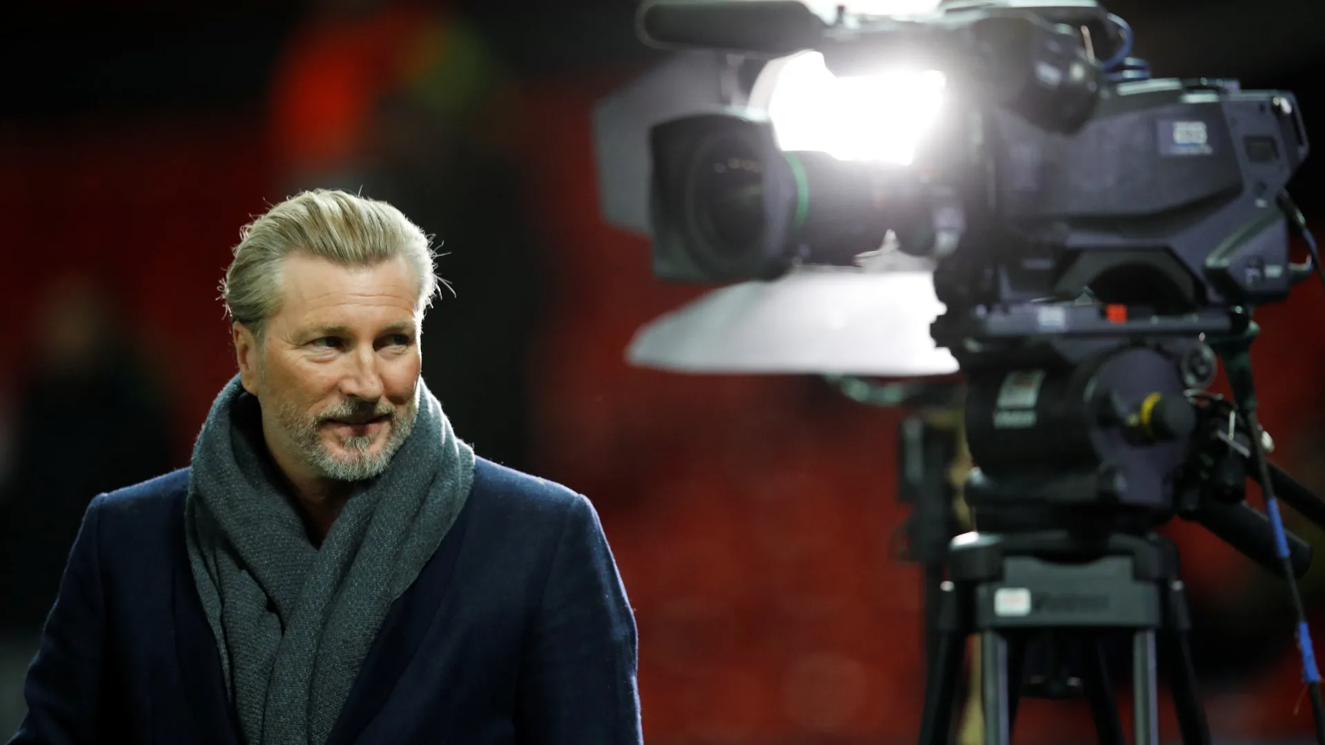 HLV Robbie Savage trên cương vị mới tại Forest Green Rovers sau thành công cùng Macclesfield