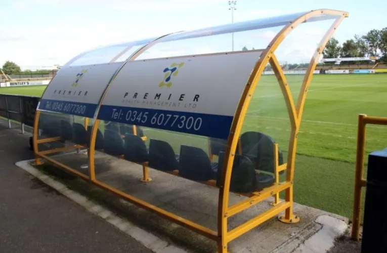 Khu vực cabin huấn luyện (dugout) tại sân vận động Haig Avenue