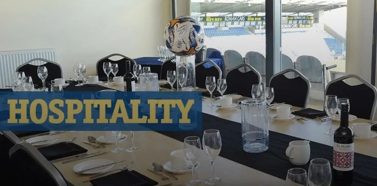 Khu vực dịch vụ hiếu khách (hospitality) tại sân JobServe Community Stadium