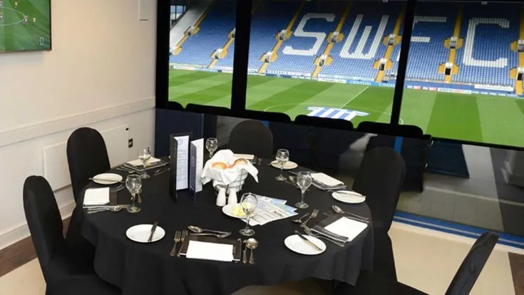 Khu vực dịch vụ khách sạn và tiện nghi VIP tại sân Hillsborough của Sheffield Wednesday
