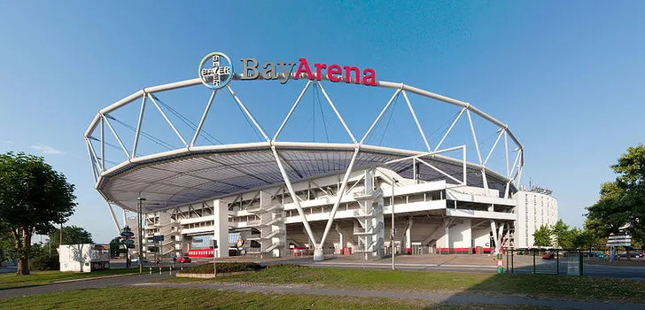 Khu vực phòng VIP và dịch vụ hiếu khách đẳng cấp tại sân BayArena