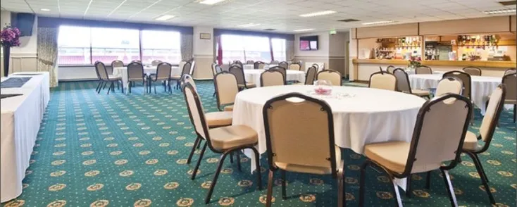 Khu vực tiếp đón VIP tại sân vận động Bescot