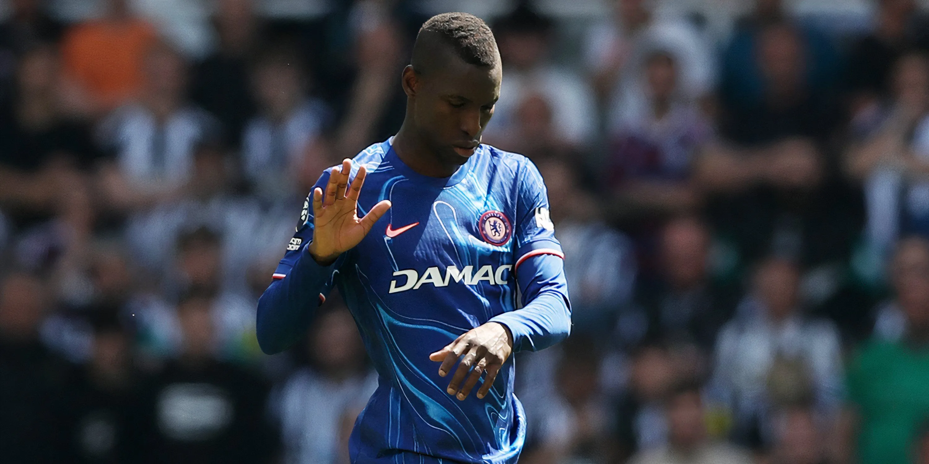 Tiền đạo Nicolas Jackson của Chelsea, mục tiêu chuyển nhượng tiềm năng của Manchester United.