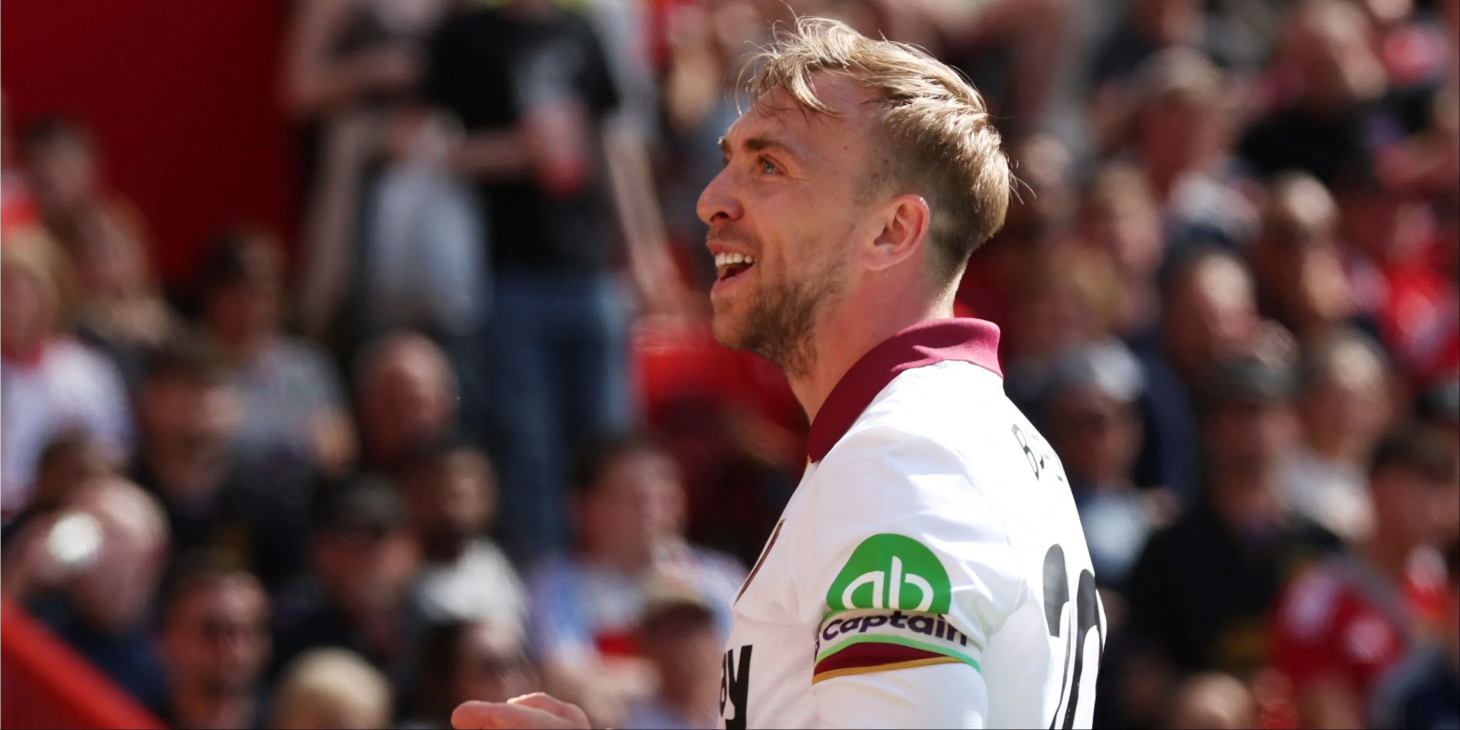 Tiền đạo Jarrod Bowen trong màu áo West Ham United.
