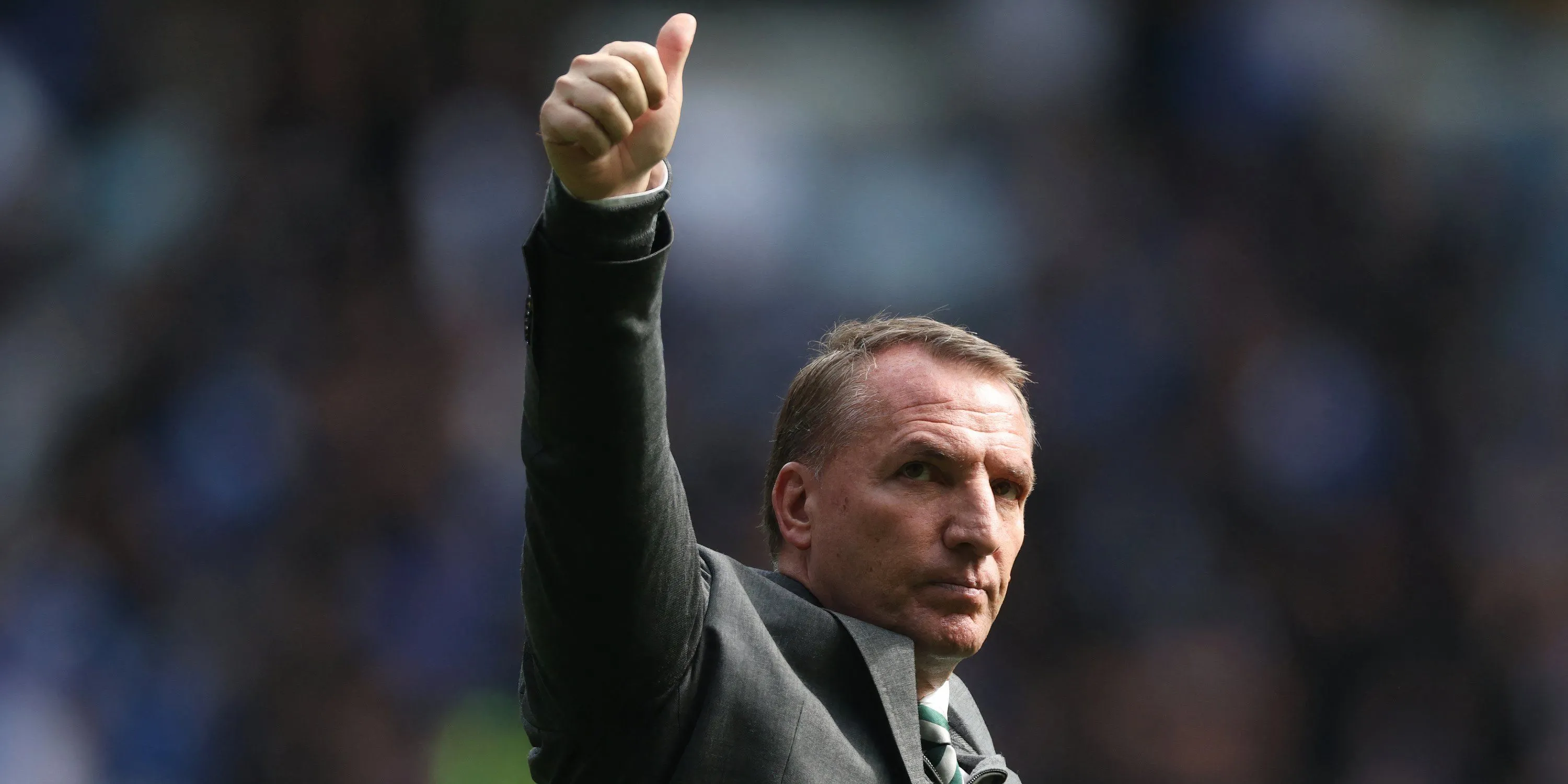 Huấn luyện viên Brendan Rodgers của Celtic trên sân