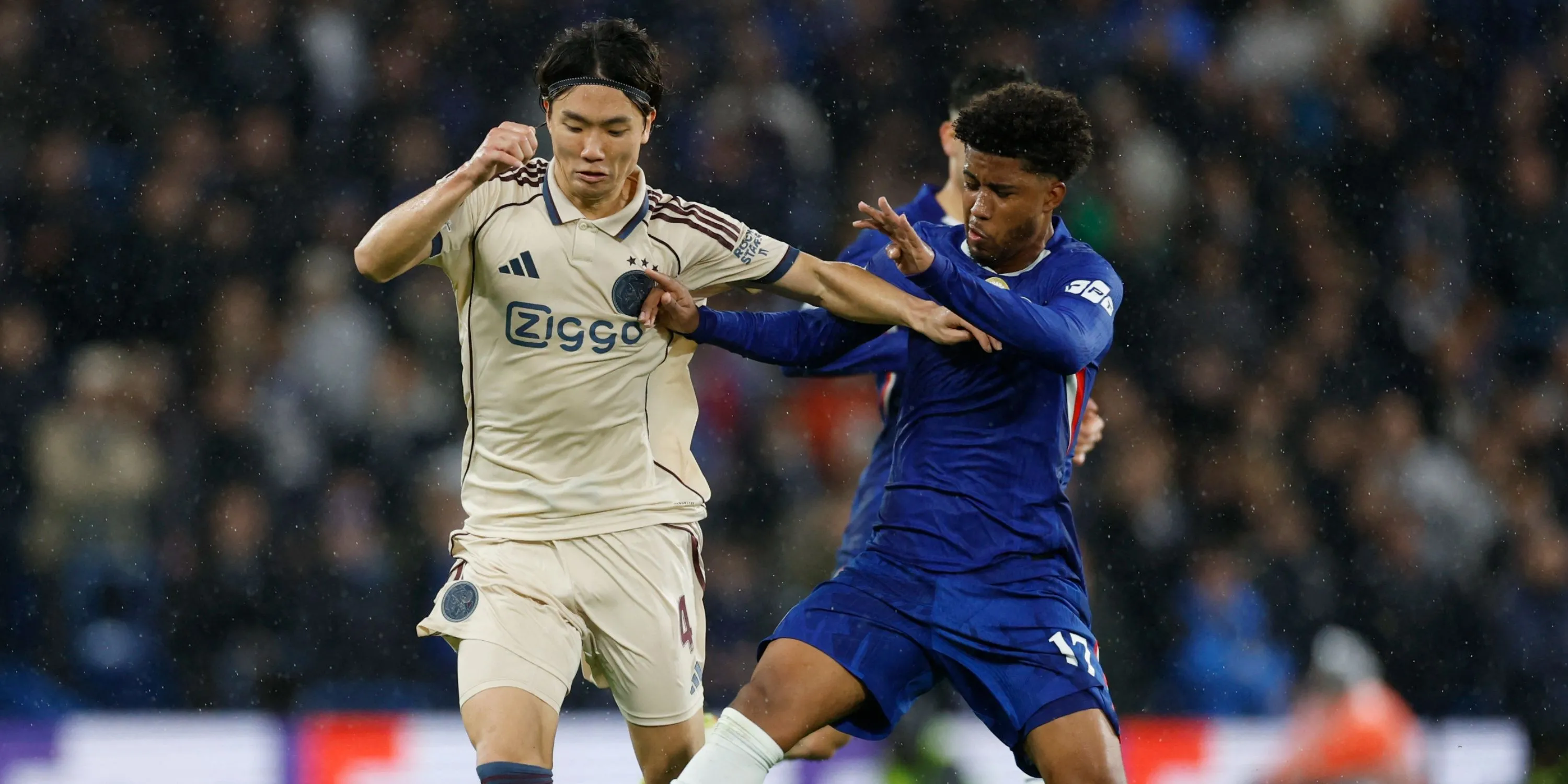 Andrey Santos khi khoác áo Chelsea/Strasbourg, mục tiêu chuyển nhượng của Man Utd