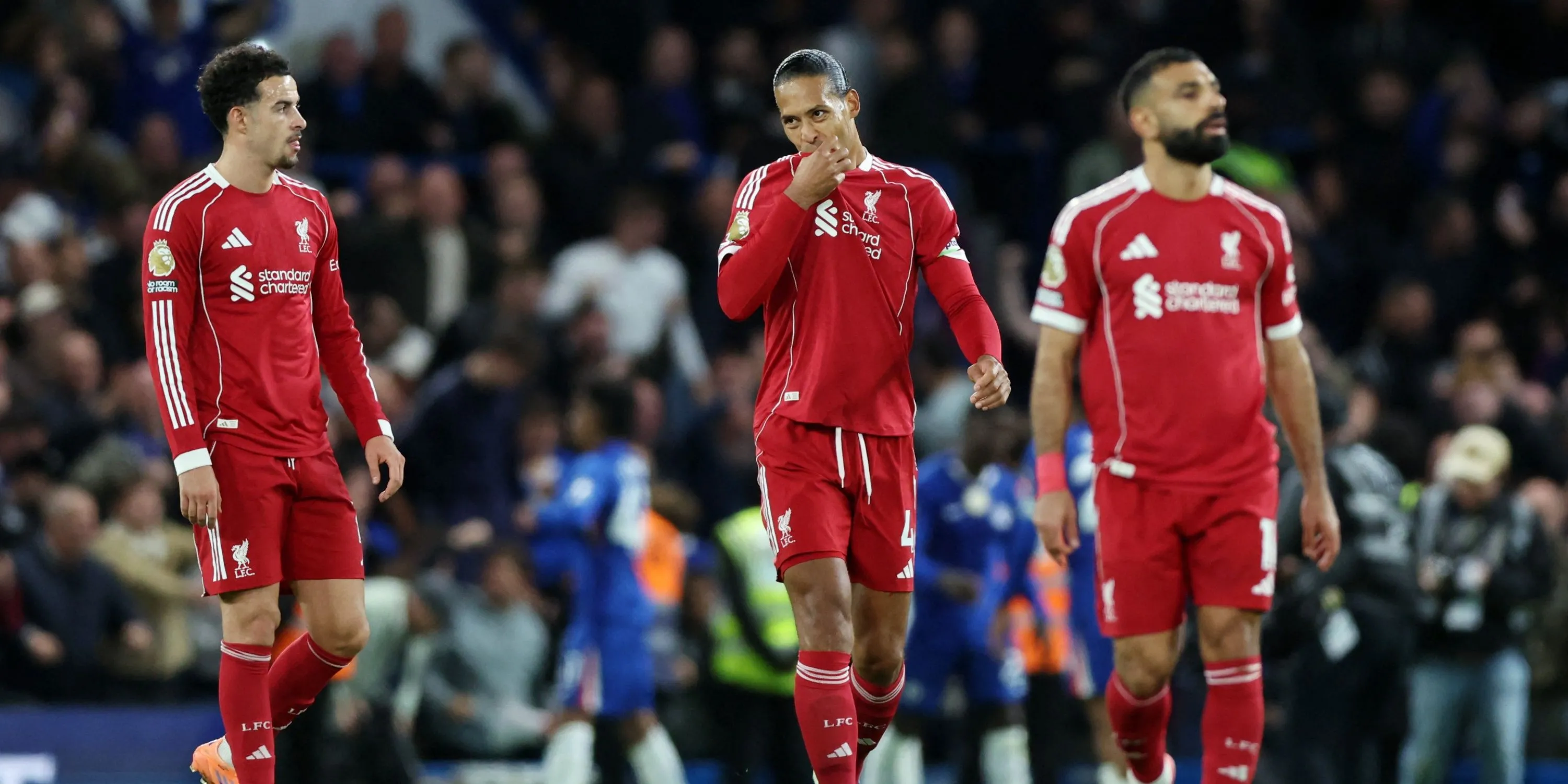 Bộ đôi hàng thủ Liverpool với Salah ở phía trước — thử thách cho hàng công Man United