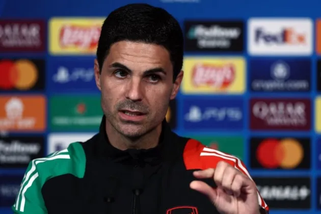 Mikel Arteta chỉ đạo cầu thủ luyện các tình huống cố định tại Emirates, tối ưu hóa bóng chết Arsenal