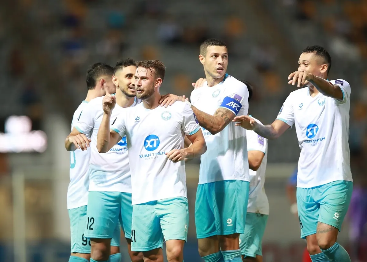 Nhà vô địch V-League, Nam Định đang gây ấn tượng tại AFC Champions League Two. Ảnh: Nam Định FC.