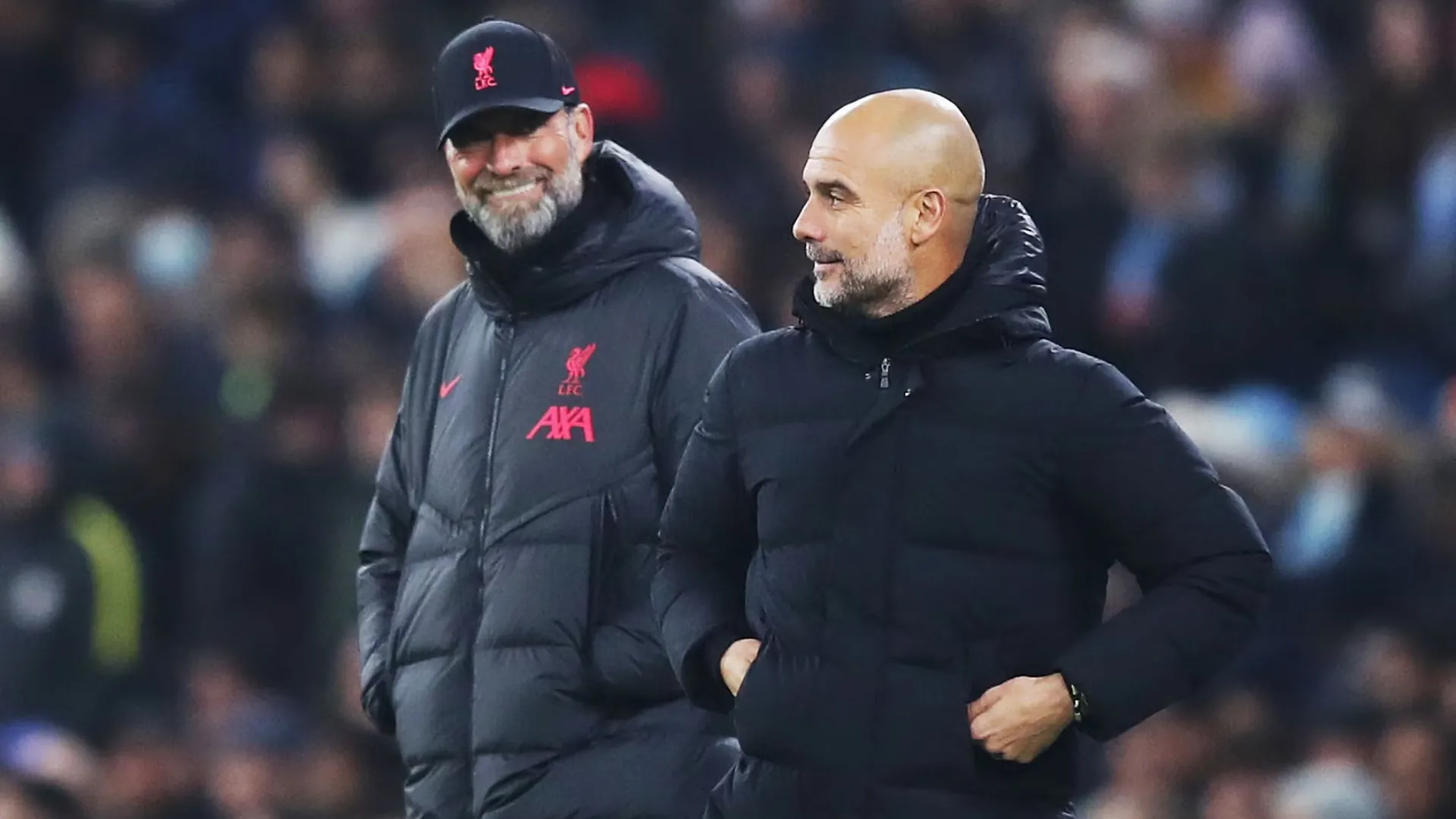 Pep Guardiola và Jurgen Klopp đại diện hai trường phái nhịp độ đối lập trên sân cỏ hiện đại