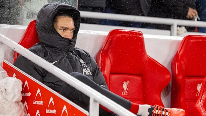 Tin đồn Darwin Núñez và vấn đề lương giữa Liverpool và Benfica