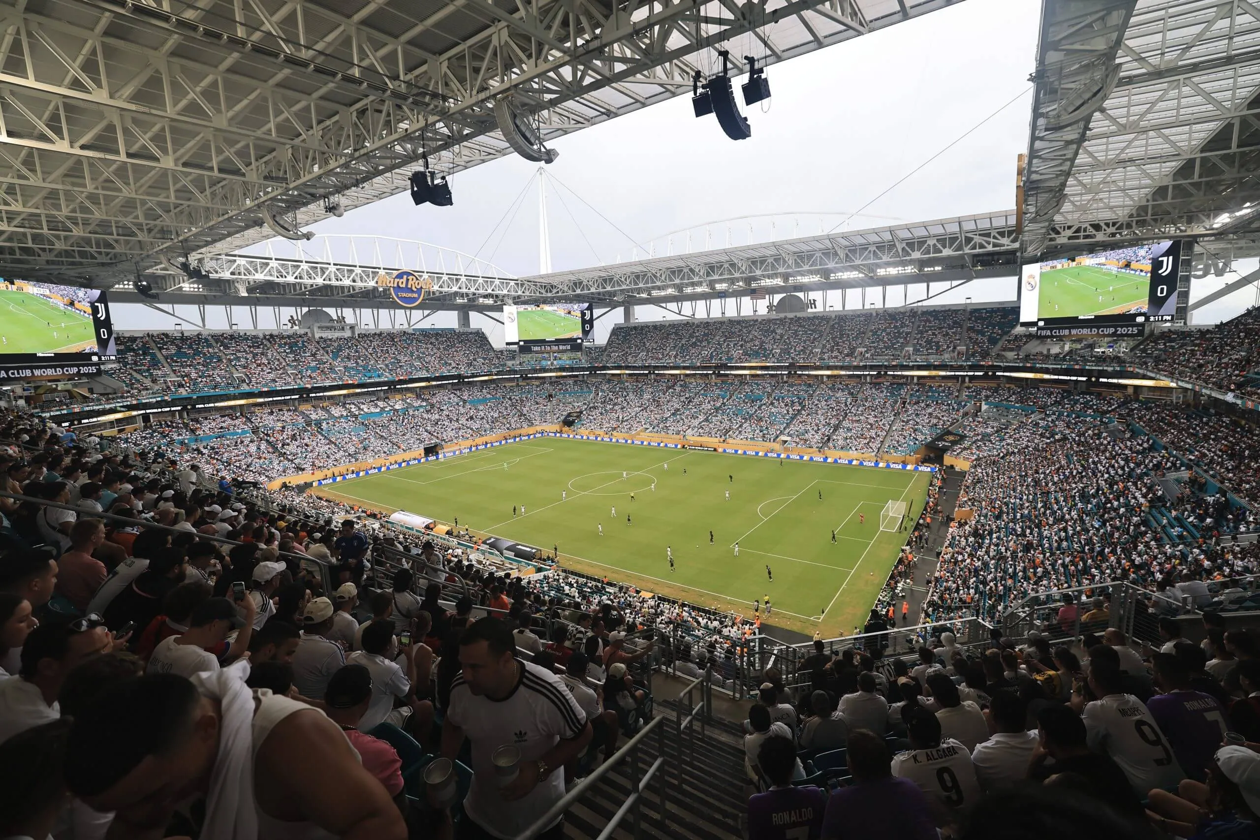 Ý tưởng tổ chức trận La Liga ở Miami thất bại nhưng cuộc tranh luận chưa kết thúc